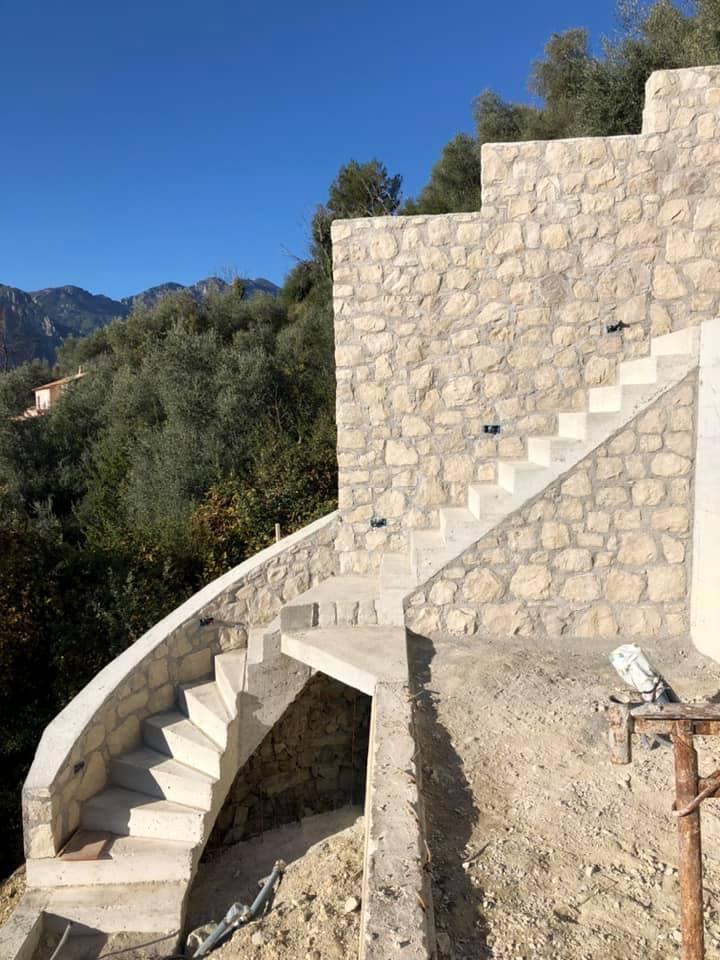 Ardicli construction d'une maison