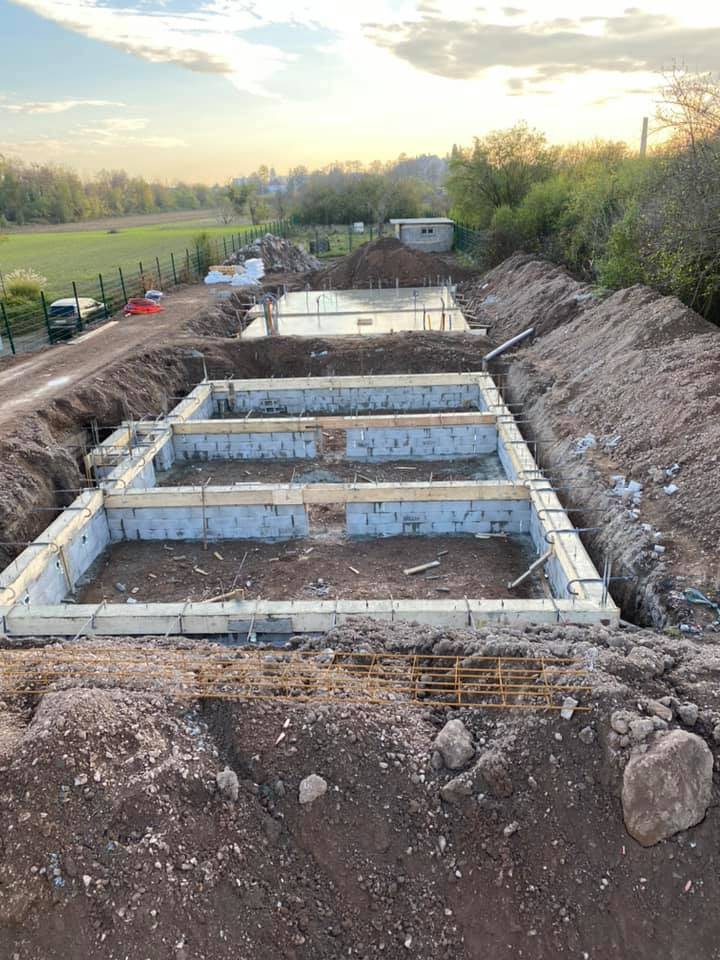 fondation et sol pour accueillir construction